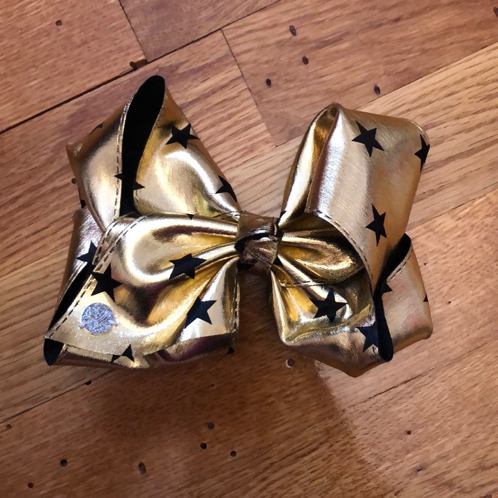 JoJo Bow